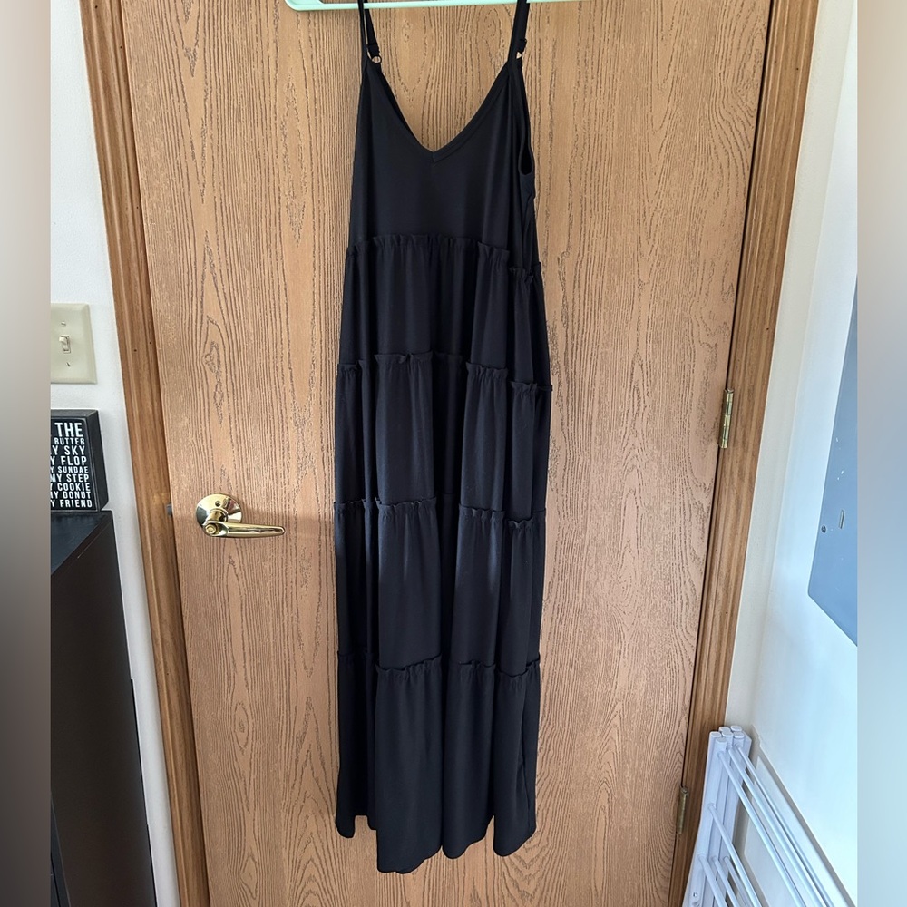 Black spaghetti strap maxi dress